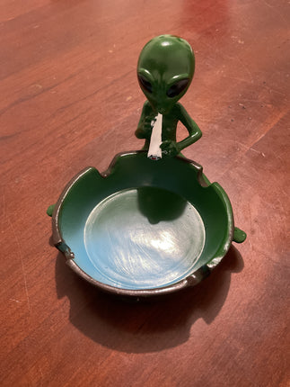 Alien ash tray